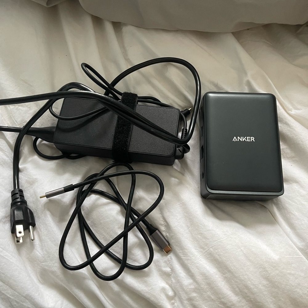 Anker 14 in 1 dock HDMI/DP - Black